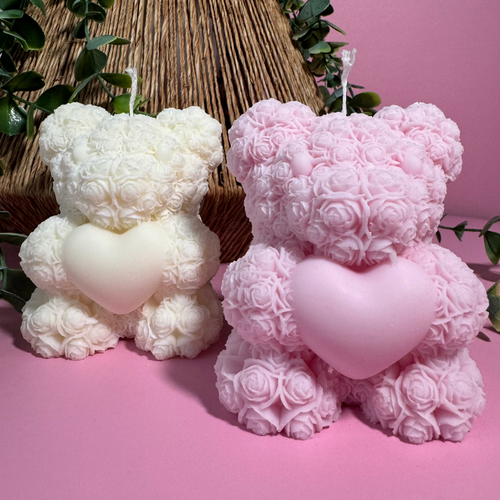 Bear Hug Candle – A Symbol of Love & Warmth - AuraLux