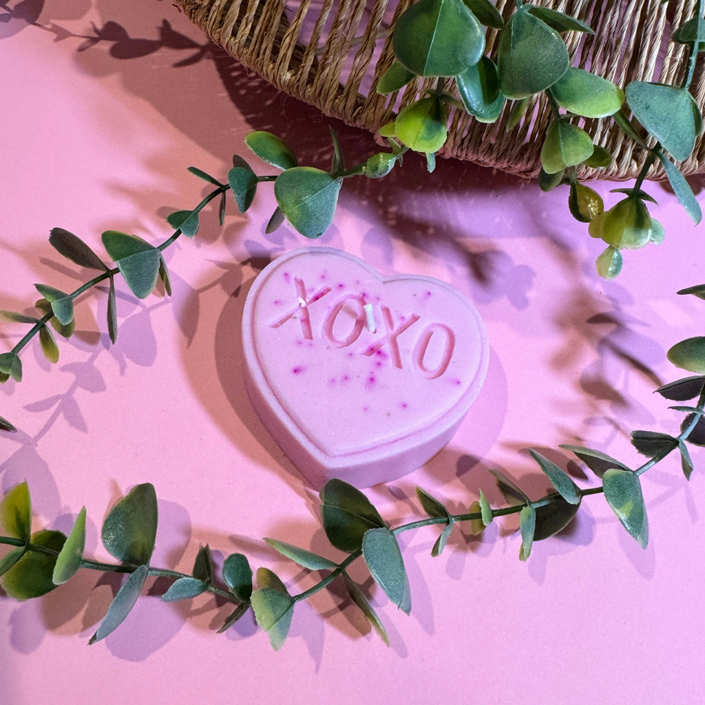 XOXO Candle – Handcrafted Heart with Engraved XOXO - AuraLux