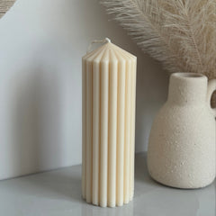 Lustra Candle – Sculpted Light in Pure Form