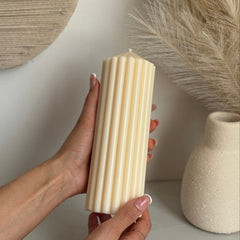 Lustra Candle – Sculpted Light in Pure Form