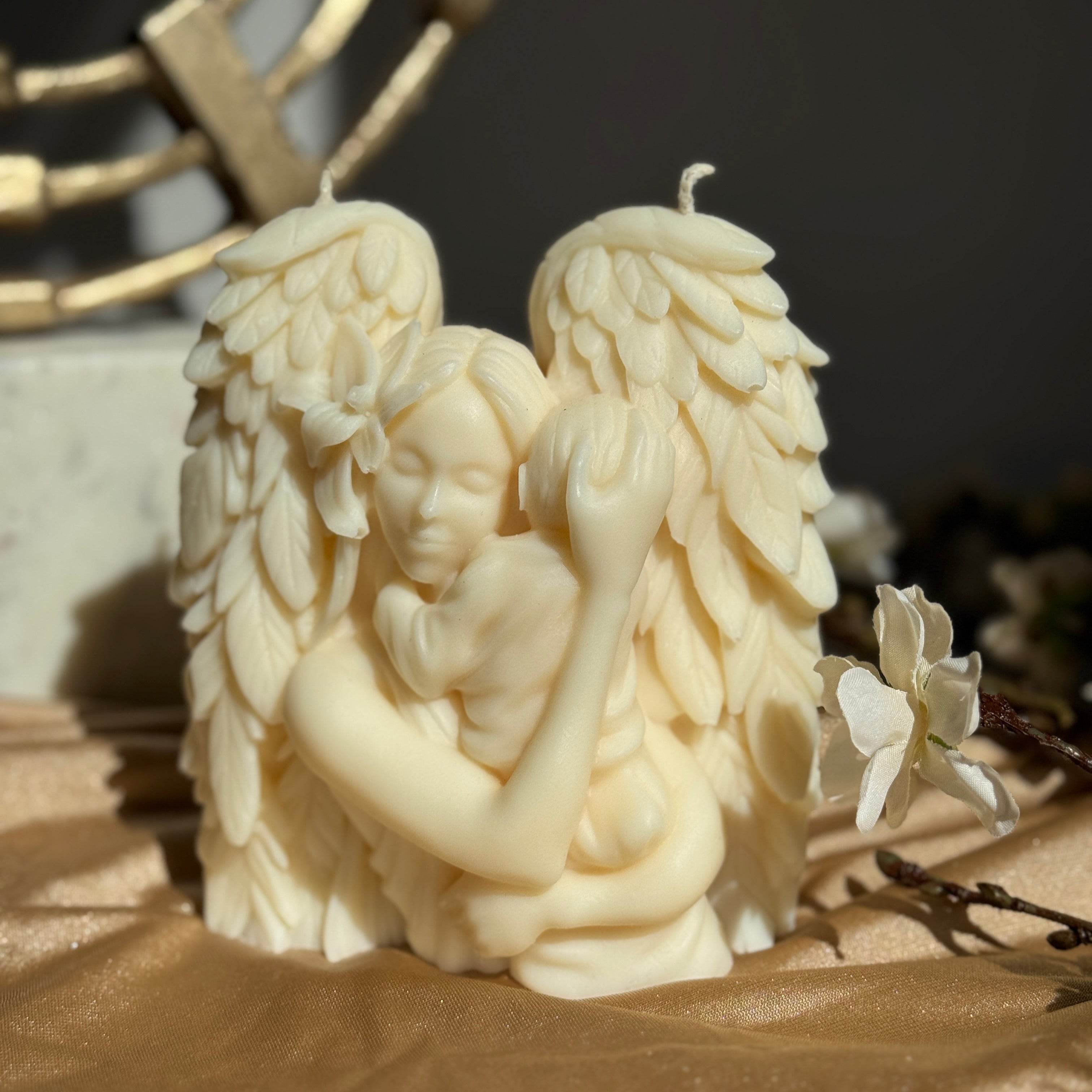 Mother Grace – A Candle of Pure Devotion LUX - AuraLux