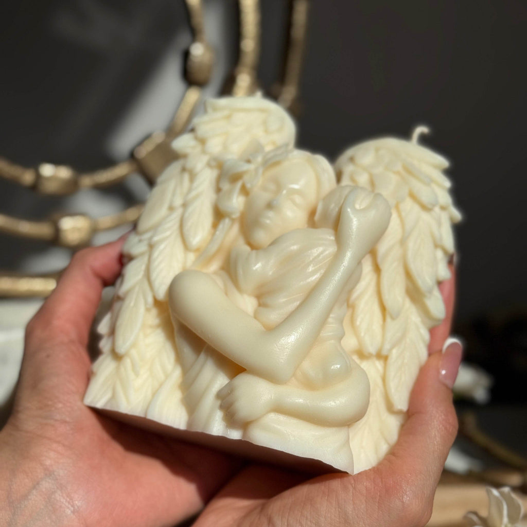 Mother Grace – A Candle of Pure Devotion LUX - AuraLux