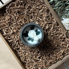 Petite Bloom – A Petite Bloom in Stone & Wax