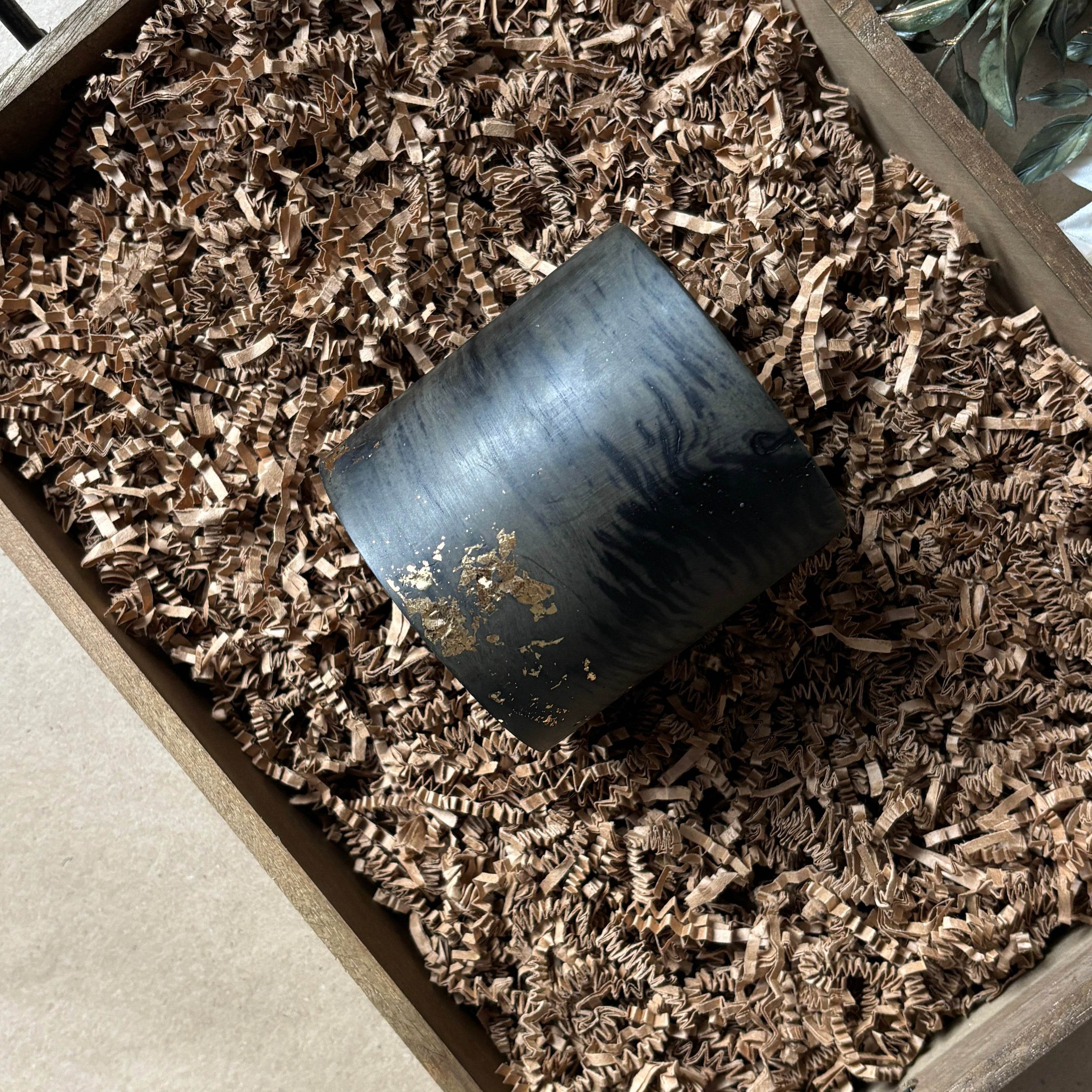 Petite Bloom – A Petite Bloom in Stone & Wax - AuraLux